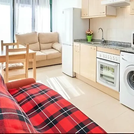 Con Calefaccion, Balcon Y Hermosas Vistas * Posada De Llanes