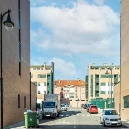 Con Calefaccion, Balcon Y Hermosas Vistas Daire Posada De Llanes