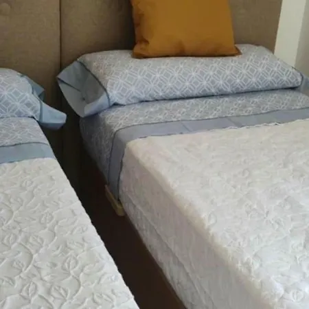 Con Calefaccion, Balcon Y Hermosas Vistas *