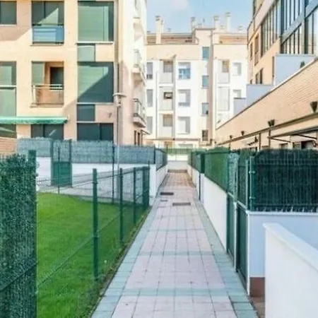 Con Calefaccion, Balcon Y Hermosas Vistas Διαμέρισμα Posada De Llanes