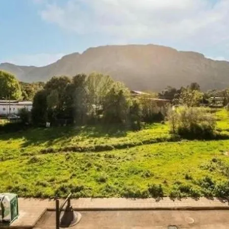 Con Calefaccion, Balcon Y Hermosas Vistas * Posada De Llanes